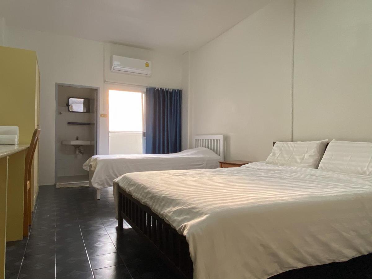 Monta Apartment Bangsaen Exteriér fotografie