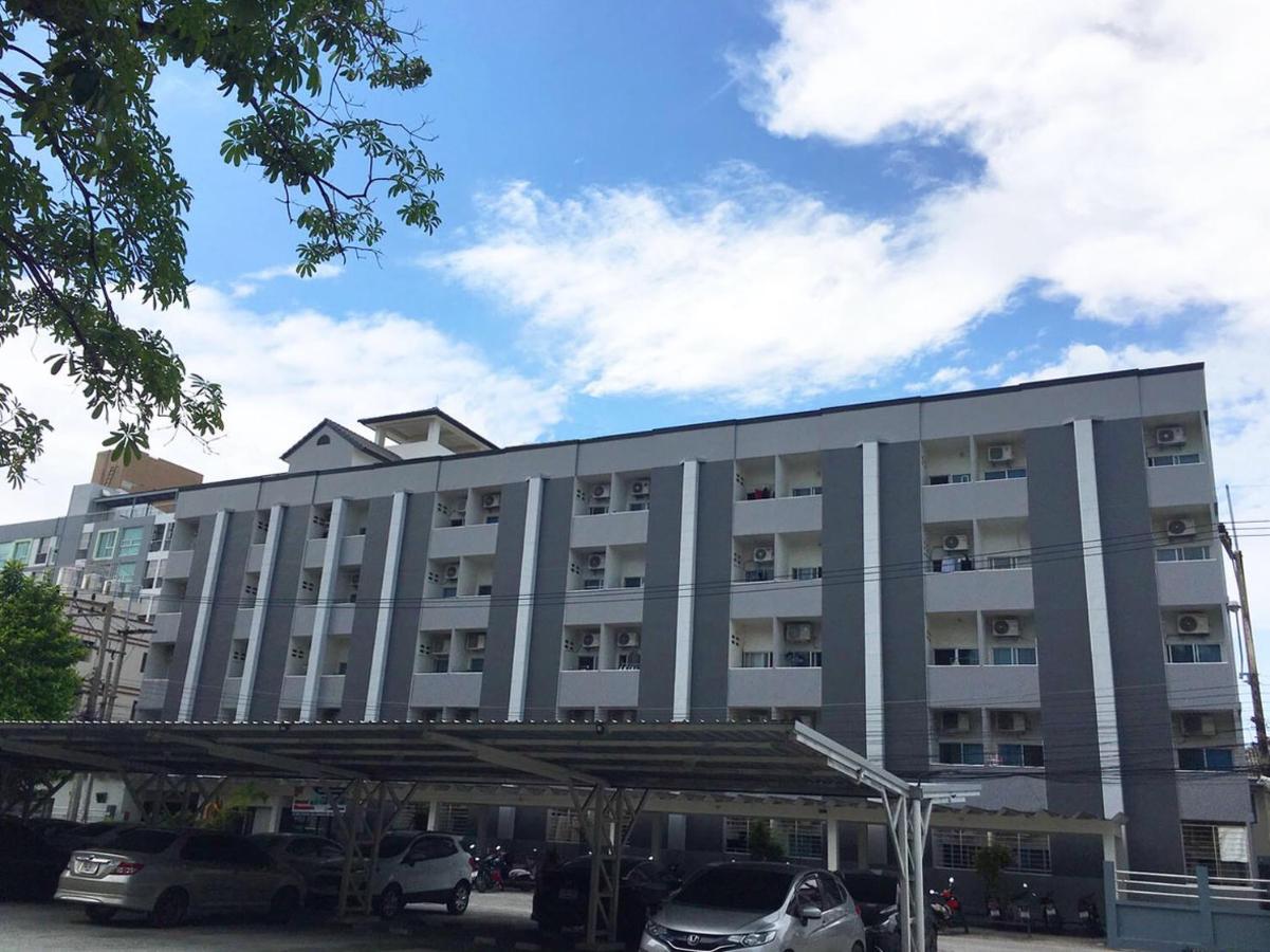 Monta Apartment Bangsaen Exteriér fotografie