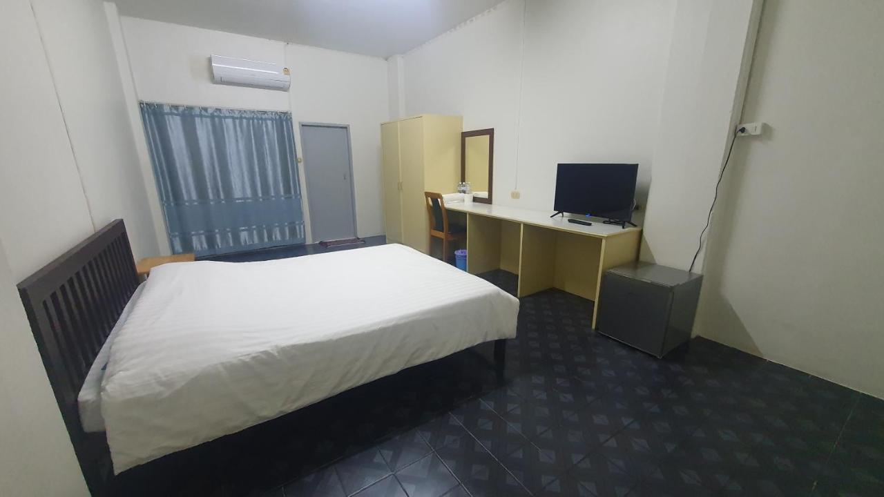 Monta Apartment Bangsaen Exteriér fotografie